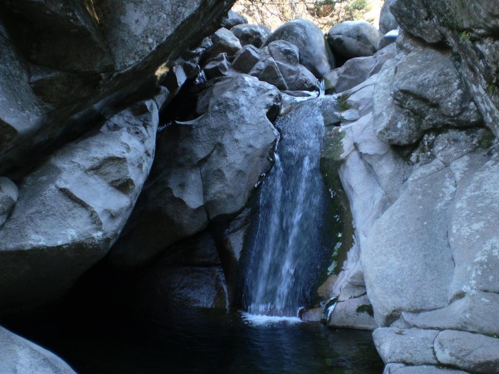 Hotel Las Cascadas La Cumbrecita Dış mekan fotoğraf